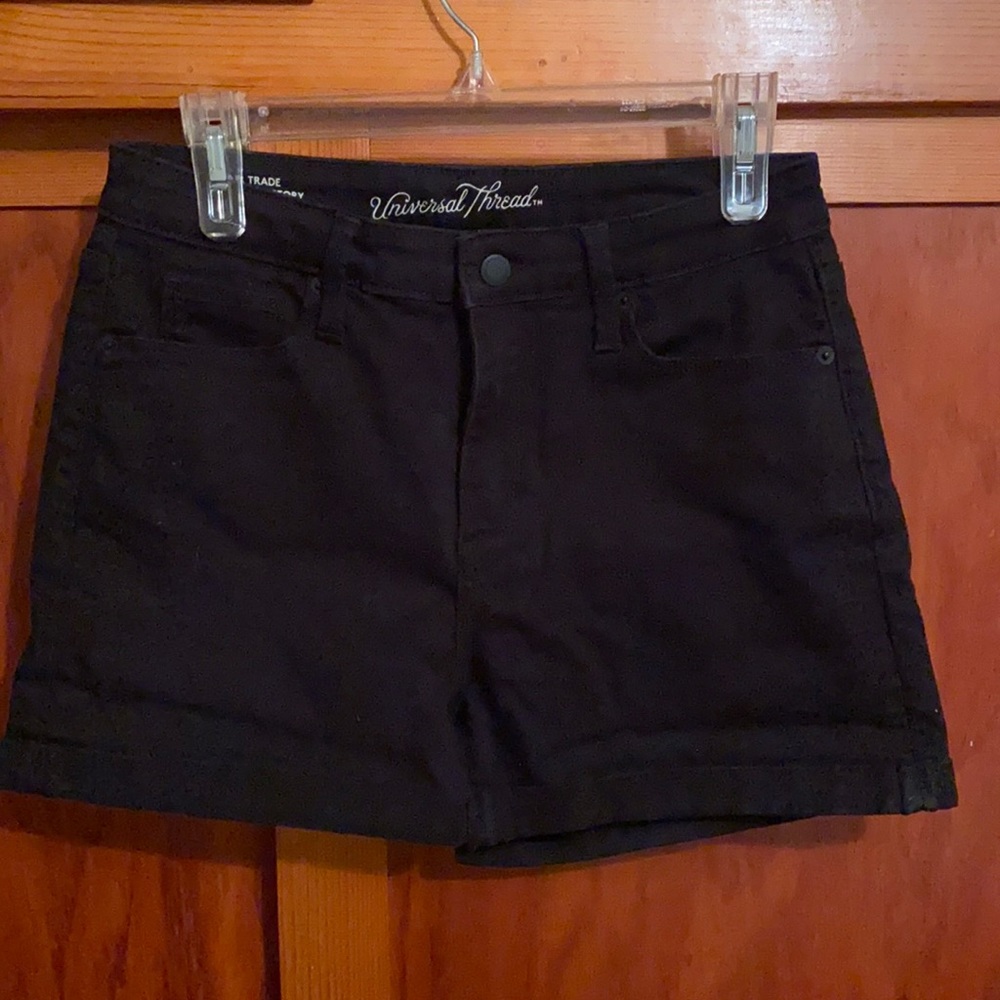 BOGO Universal Thread jean shorts EUC